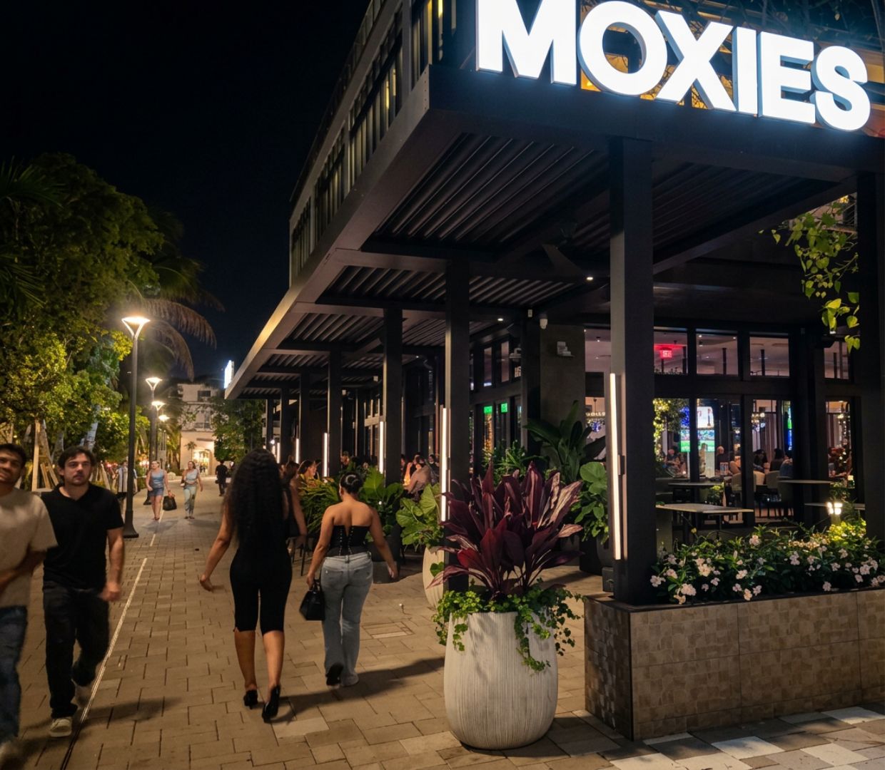Moxies West Palm Beach